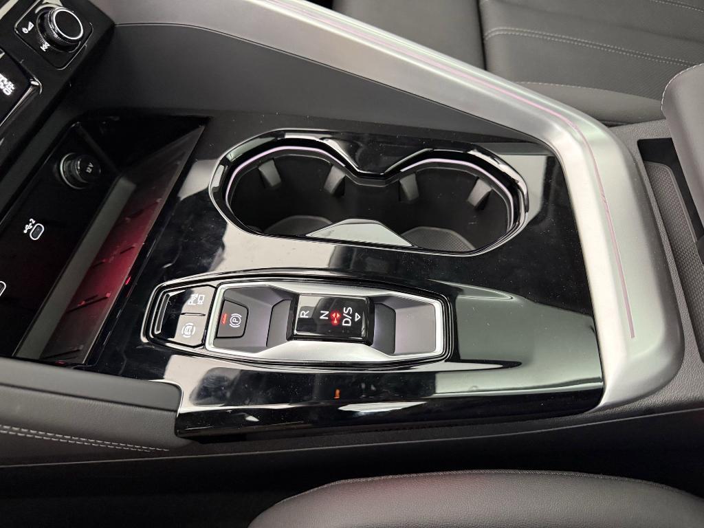 new 2025 Audi Q5 car, priced at $56,392