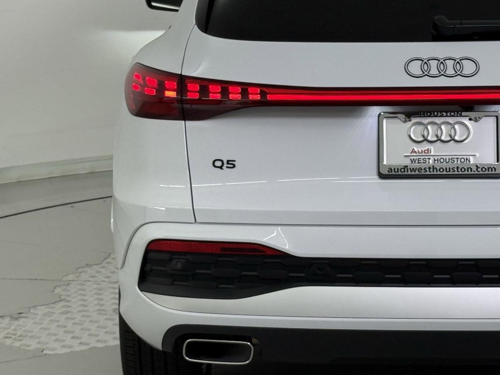 new 2025 Audi Q5 car, priced at $56,392