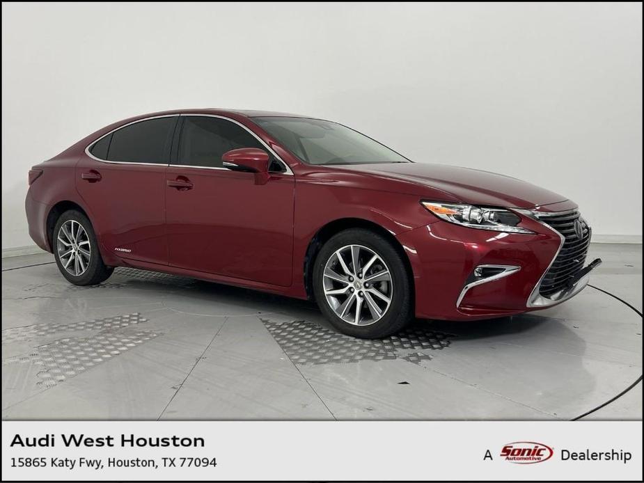 used 2018 Lexus ES 300h car, priced at $27,998