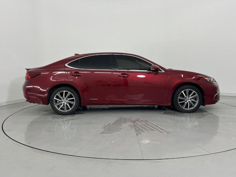 used 2018 Lexus ES 300h car, priced at $27,998