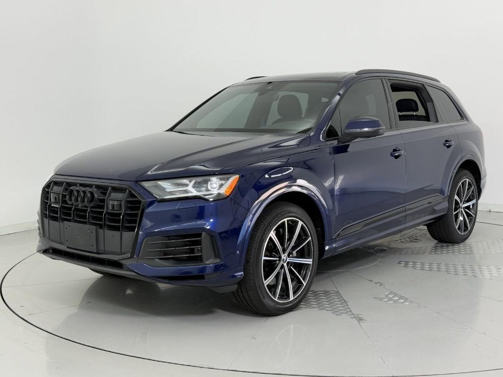 used 2022 Audi Q7 car, priced at $39,999