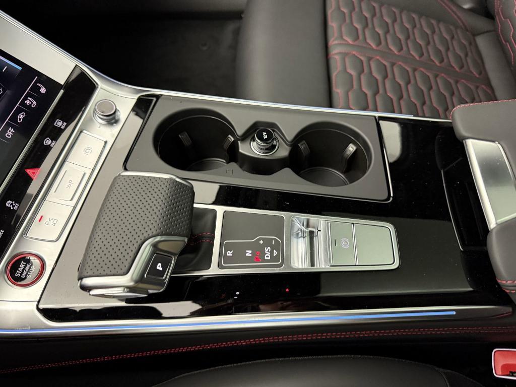 new 2025 Audi RS 6 Avant car, priced at $142,995