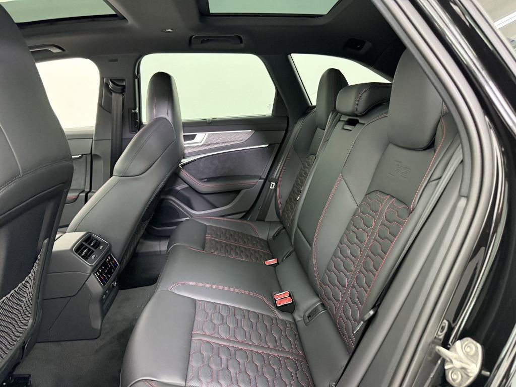 new 2025 Audi RS 6 Avant car, priced at $142,995