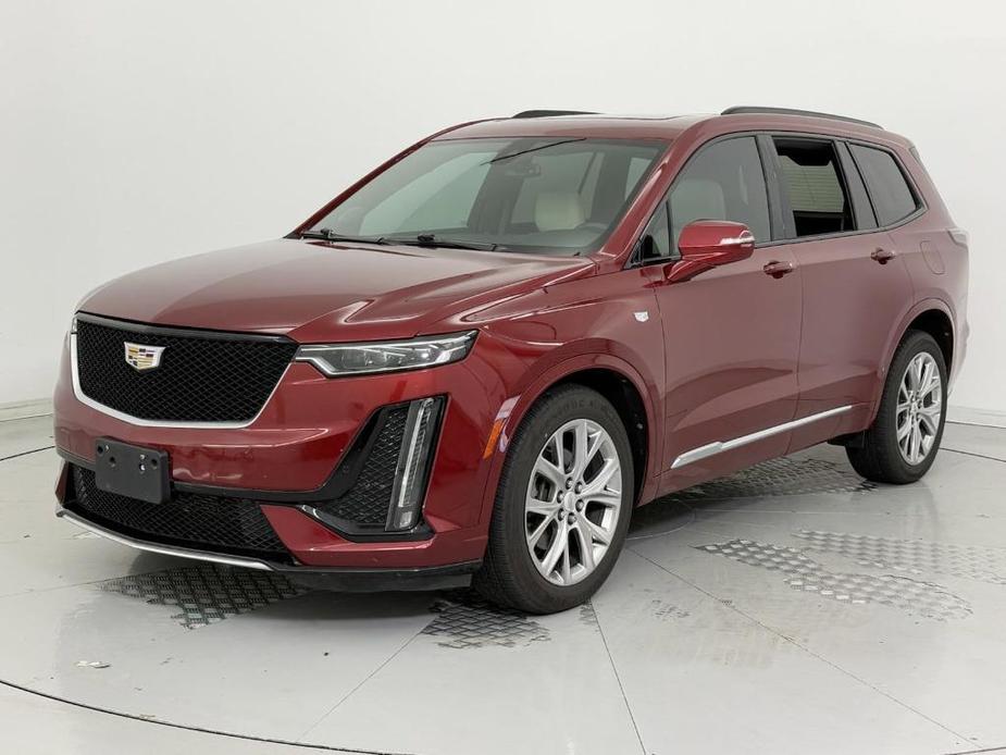 used 2020 Cadillac XT6 car, priced at $29,999