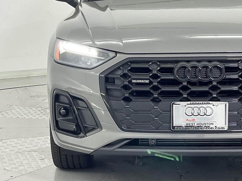 new 2025 Audi Q5 car, priced at $51,301