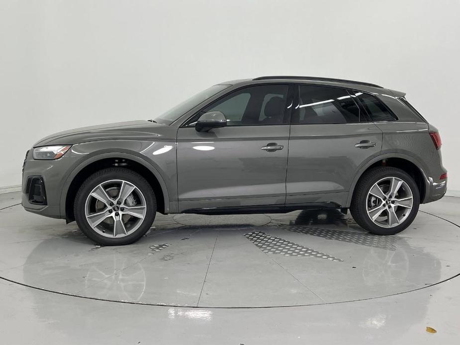 new 2025 Audi Q5 car, priced at $51,301