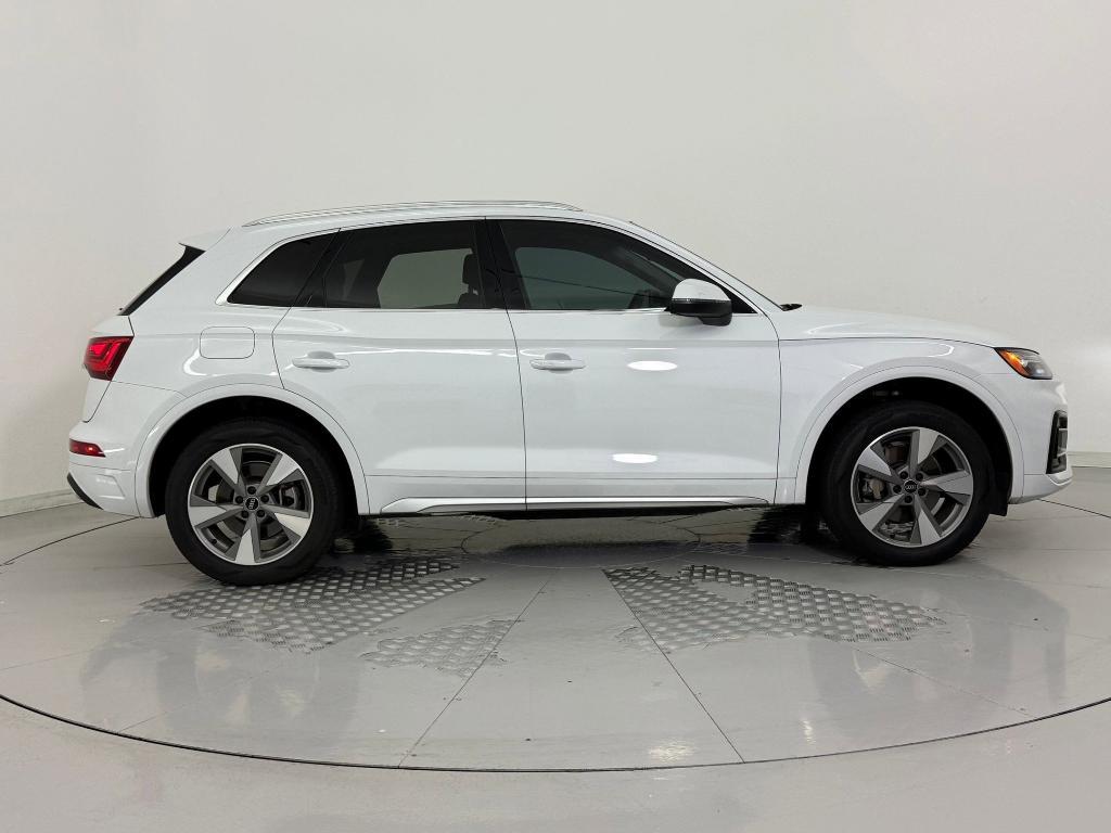 used 2023 Audi Q5 car, priced at $28,999