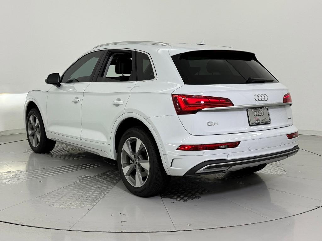 used 2023 Audi Q5 car, priced at $28,999