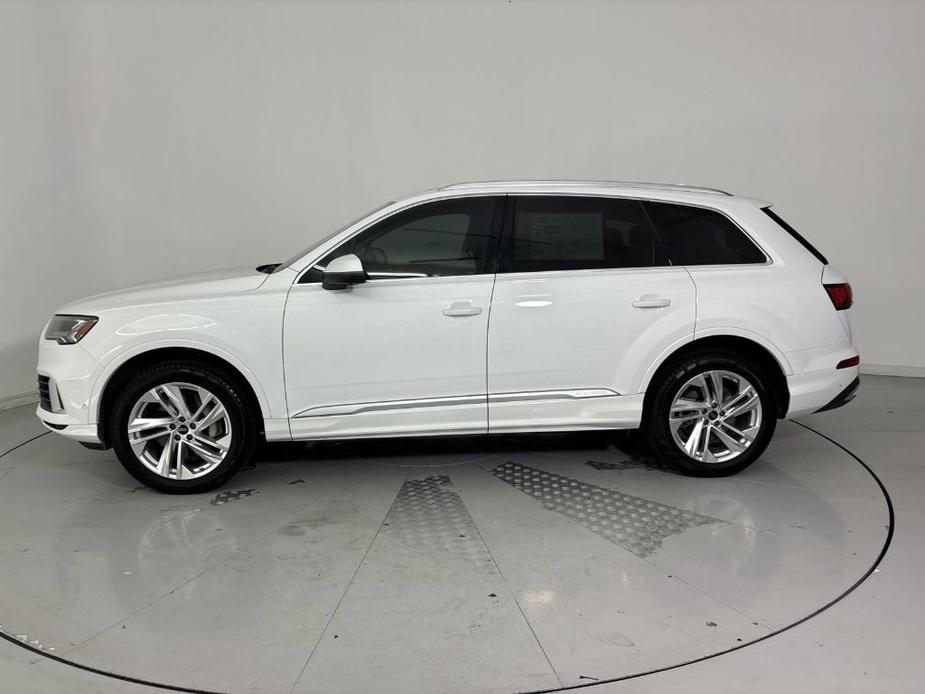 used 2024 Audi Q7 car, priced at $54,997