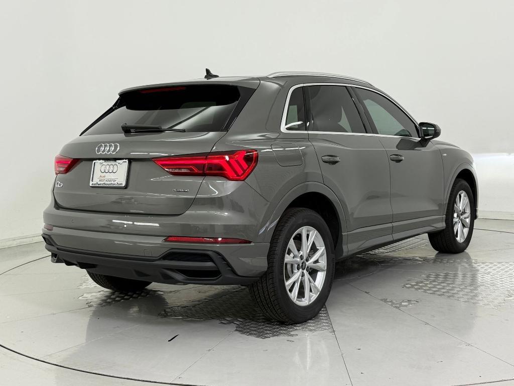 new 2025 Audi Q3 car, priced at $41,731