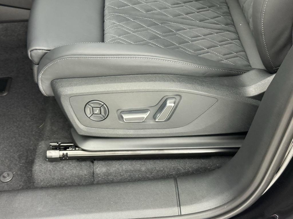 new 2025 Audi SQ6 e-tron car, priced at $73,782