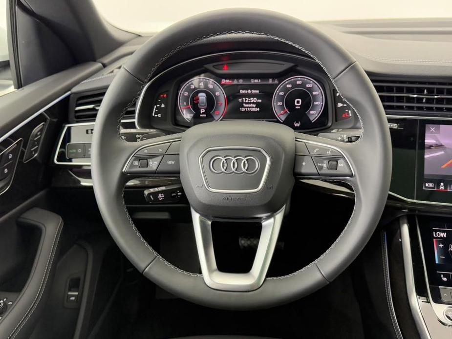 new 2025 Audi Q8 car, priced at $76,471