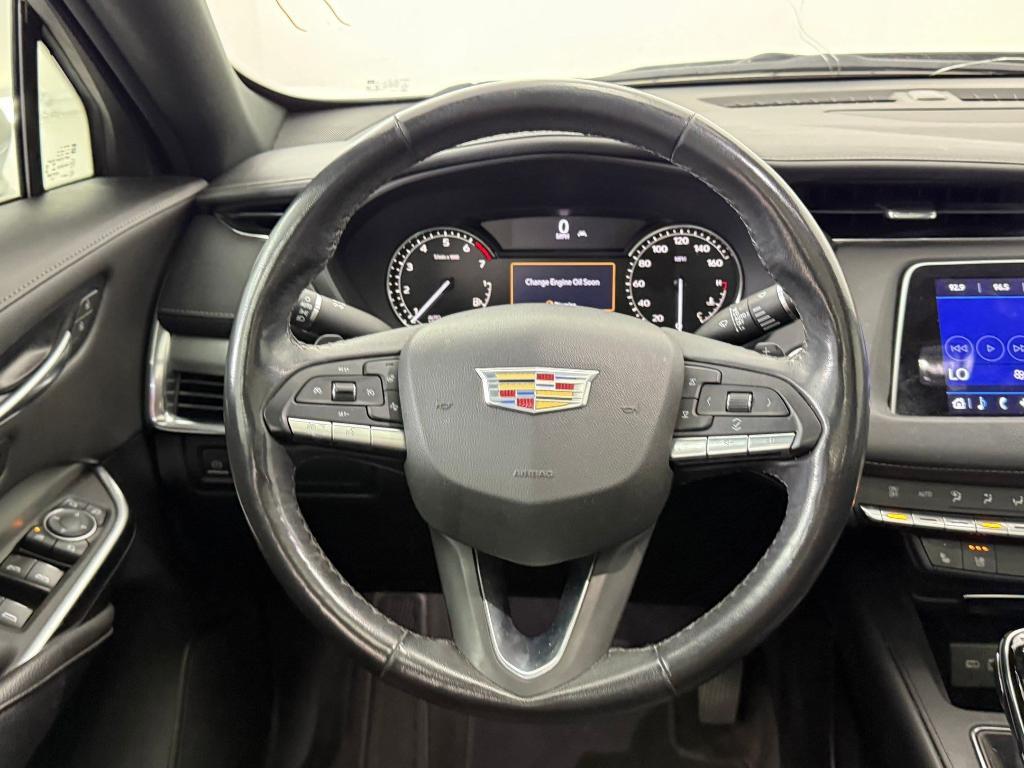 used 2023 Cadillac XT4 car, priced at $23,999