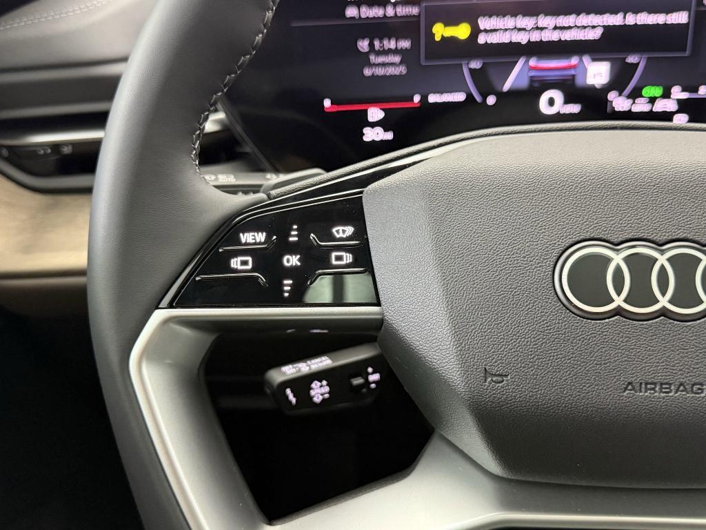 new 2025 Audi Q5 car, priced at $58,932