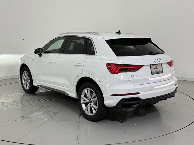 new 2025 Audi Q3 car, priced at $41,722