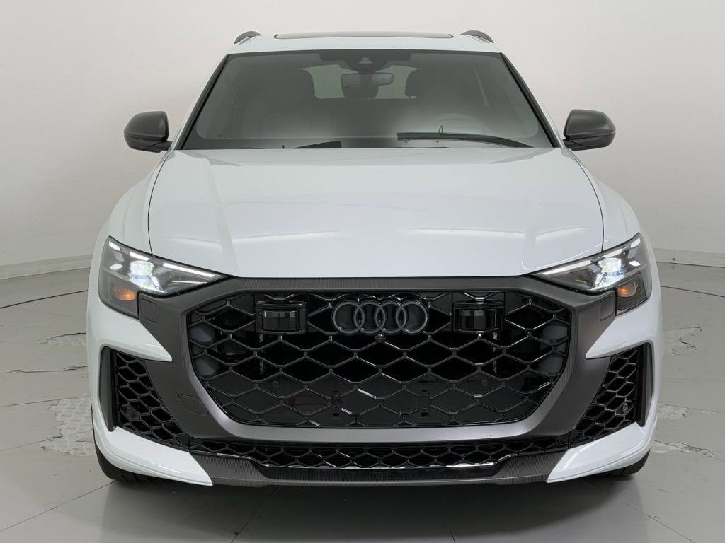 new 2025 Audi RS Q8 car, priced at $150,590