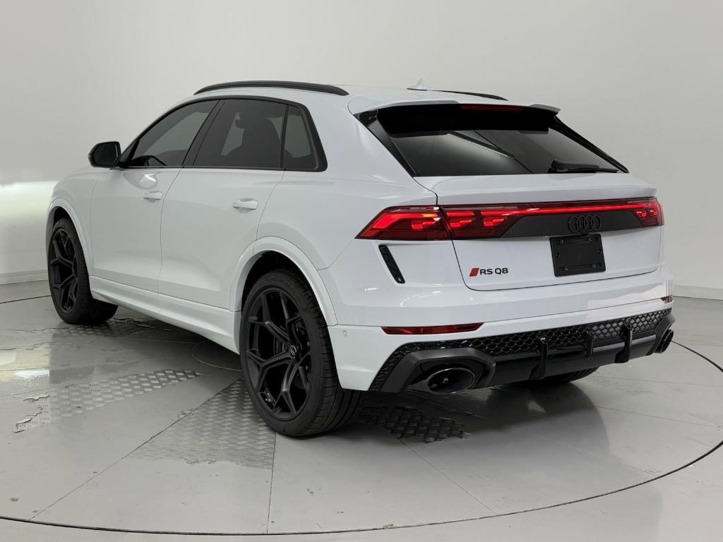 new 2025 Audi RS Q8 car, priced at $150,590