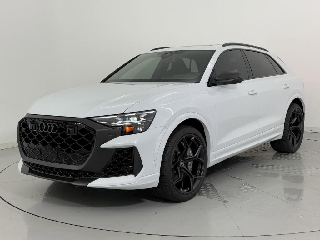 new 2025 Audi RS Q8 car, priced at $150,590