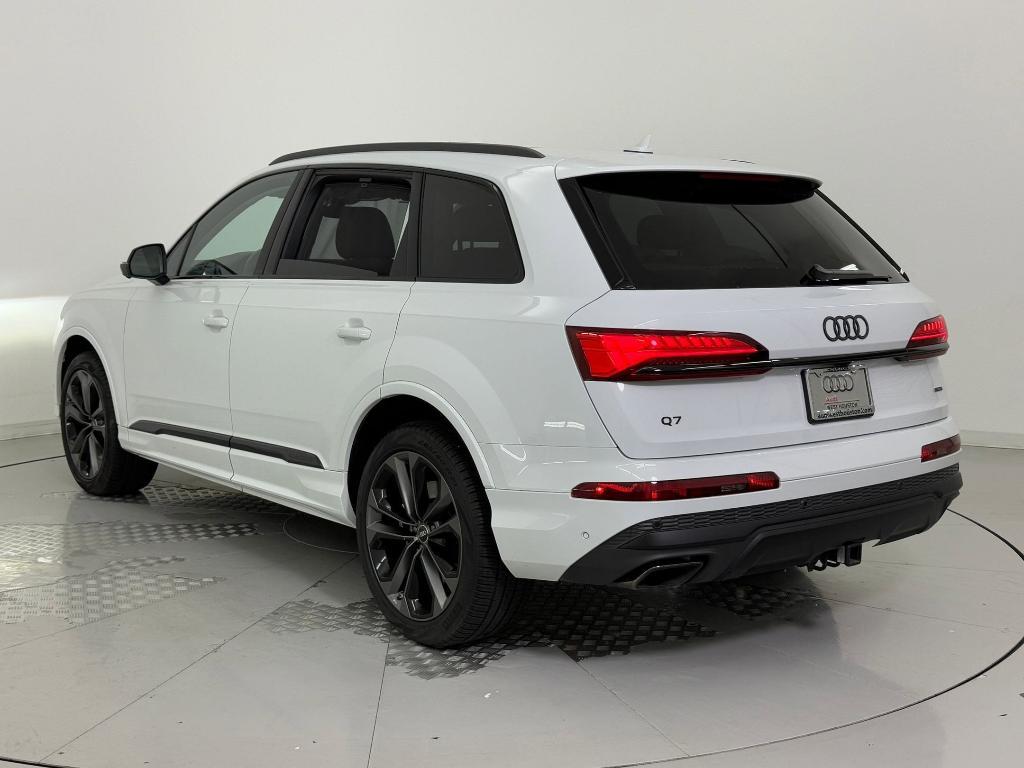 used 2025 Audi Q7 car, priced at $59,498