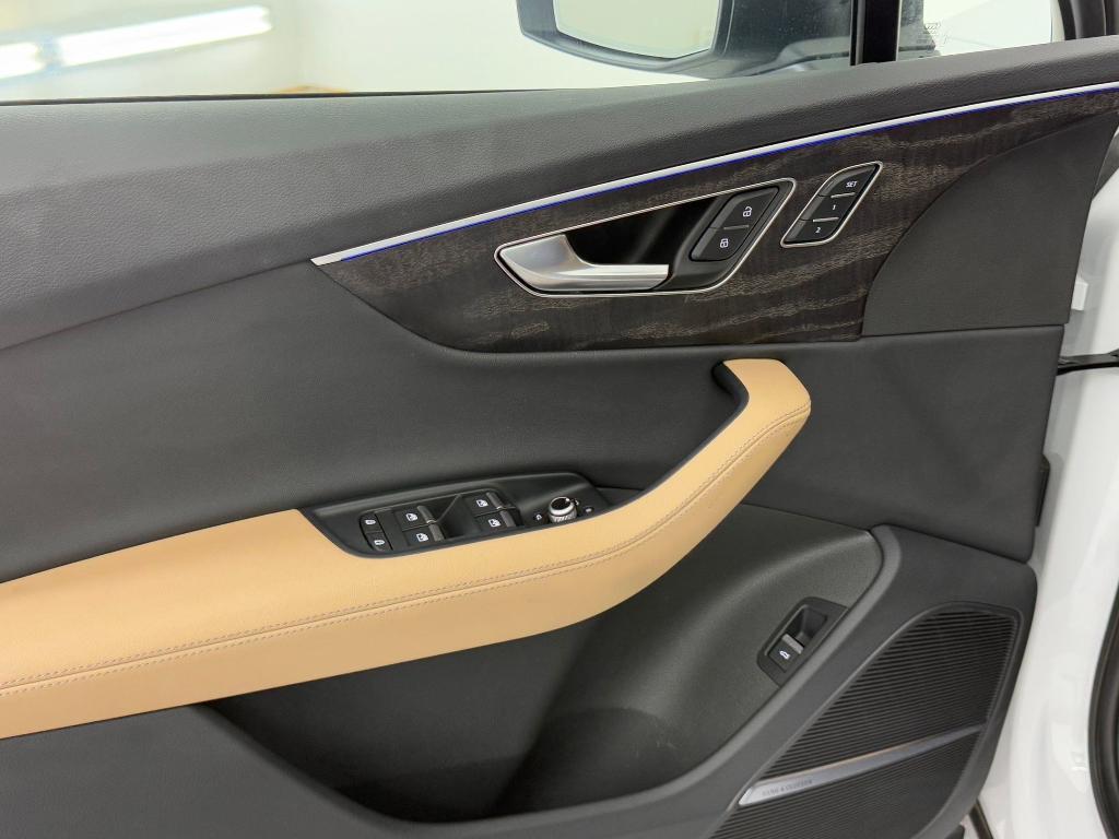 used 2025 Audi Q7 car, priced at $59,498