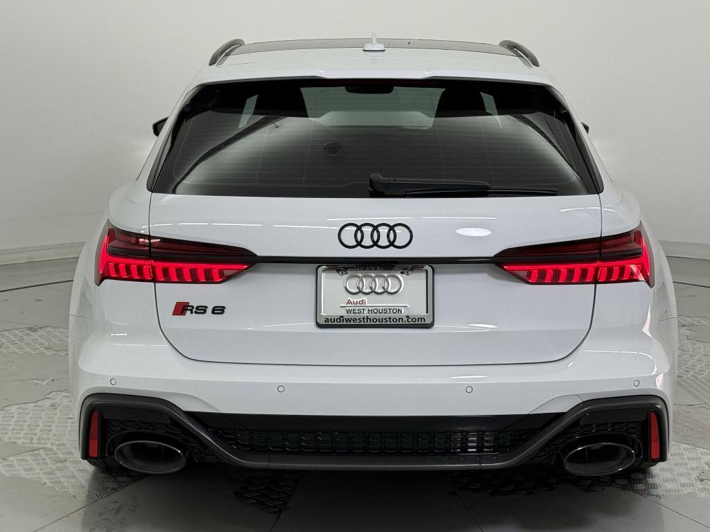 new 2025 Audi RS 6 Avant car, priced at $143,740