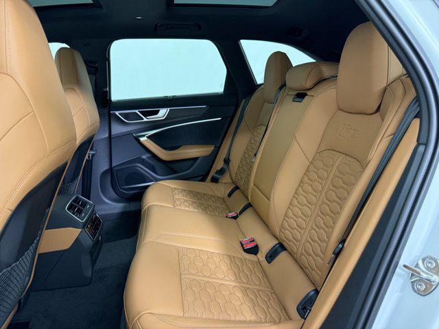 new 2025 Audi RS 6 Avant car, priced at $143,740