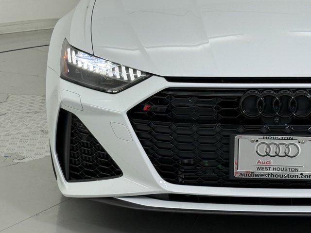 new 2025 Audi RS 6 Avant car, priced at $143,740