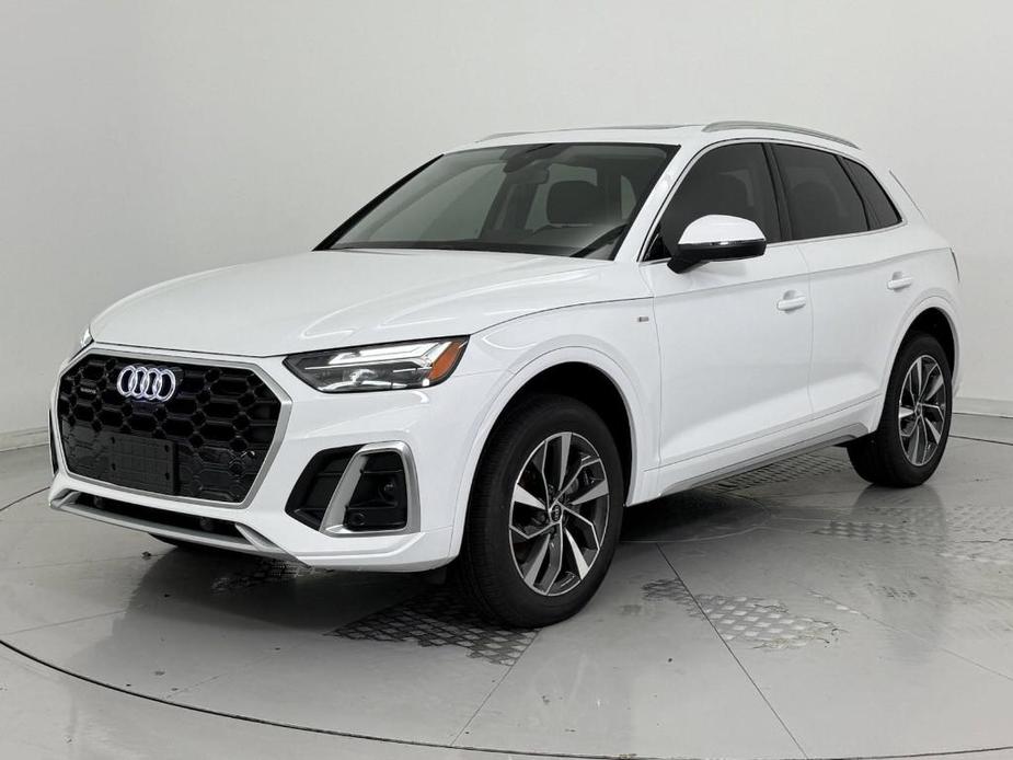 new 2025 Audi Q5 car, priced at $53,601