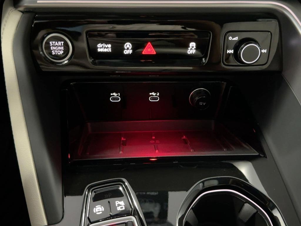 new 2025 Audi Q5 car, priced at $51,381