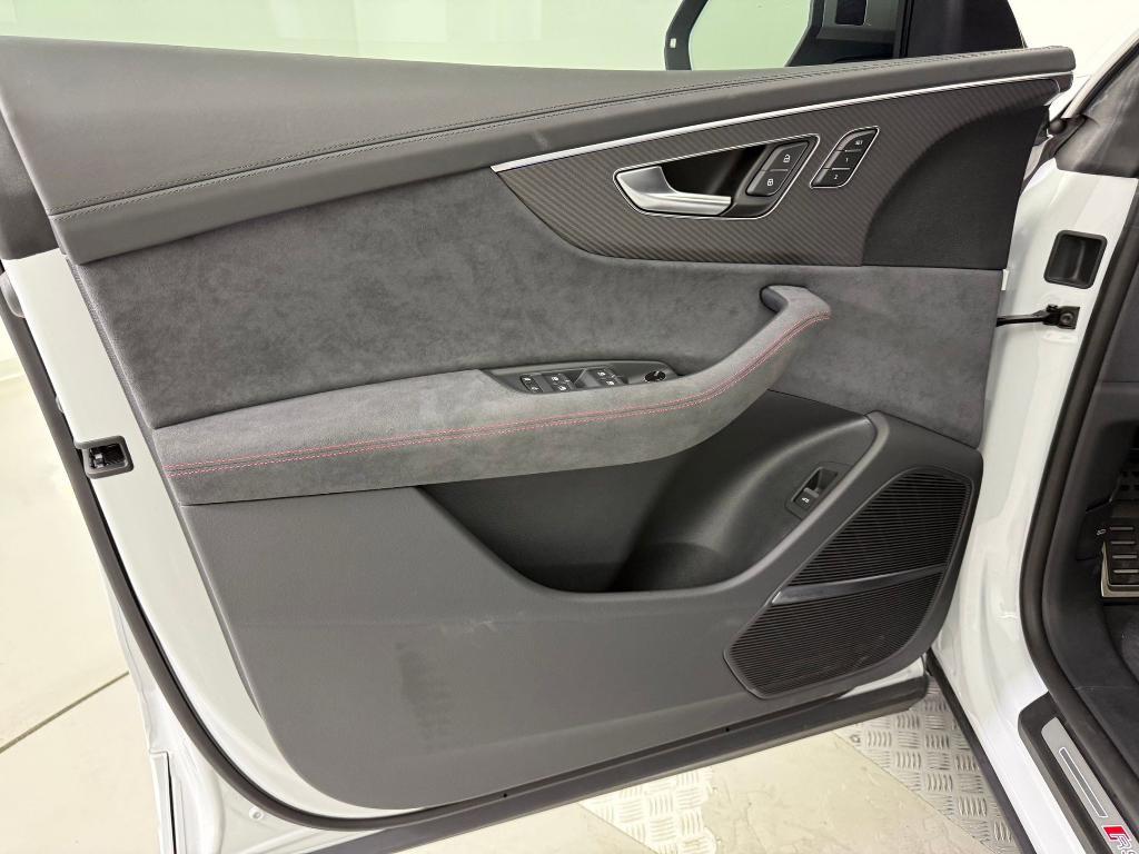 new 2025 Audi RS Q8 car, priced at $134,401