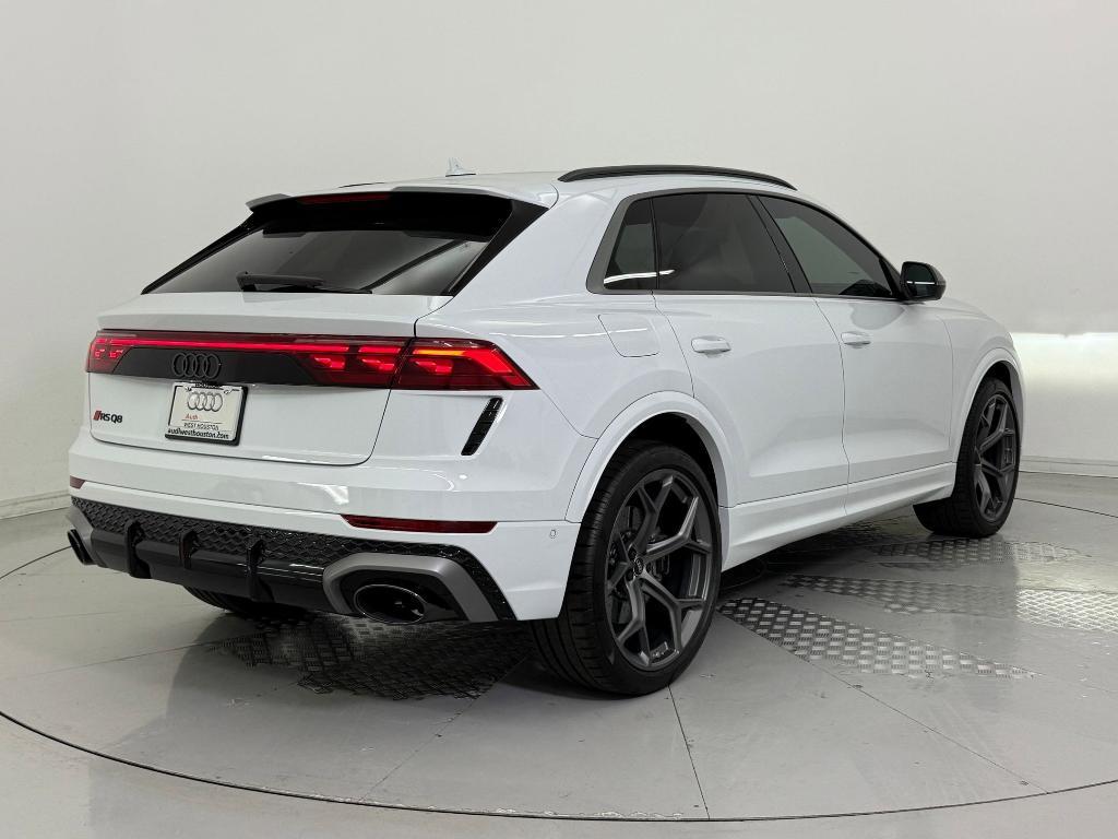new 2025 Audi RS Q8 car, priced at $134,401