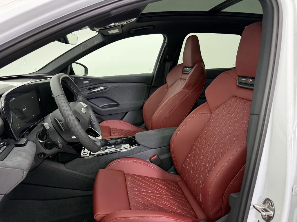 new 2025 Audi SQ6 e-tron car, priced at $78,761