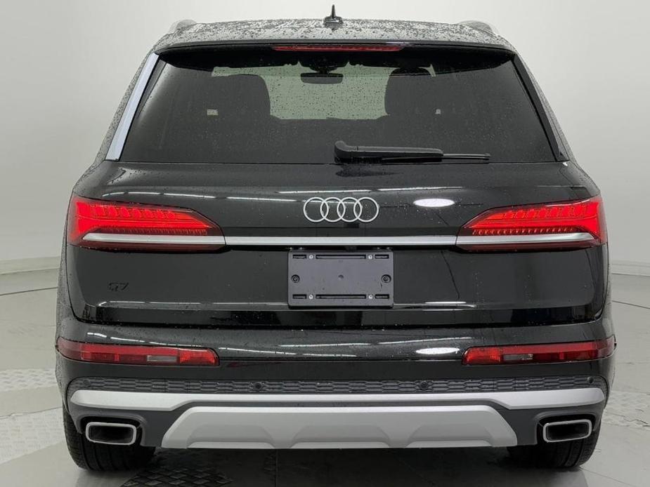 new 2025 Audi Q7 car, priced at $68,971