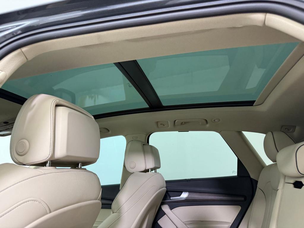 used 2022 Audi Q5 car, priced at $33,378