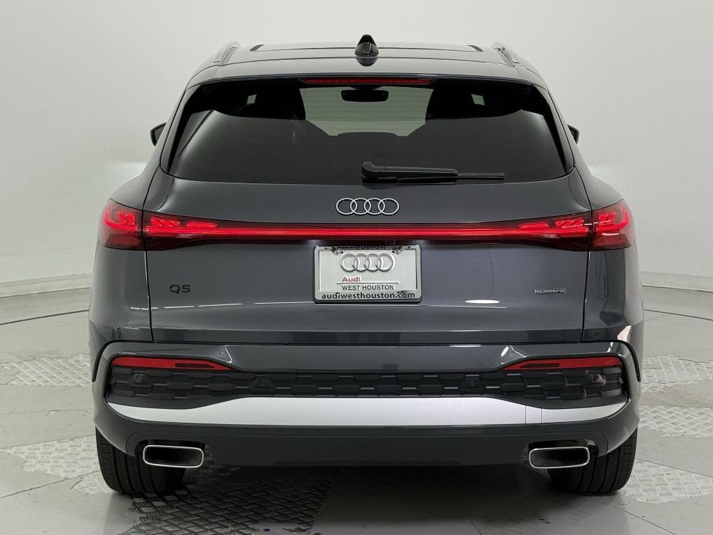 new 2025 Audi Q5 car, priced at $61,032