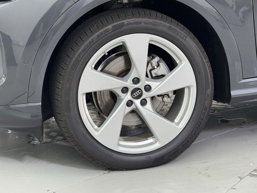 new 2025 Audi Q5 car, priced at $61,032