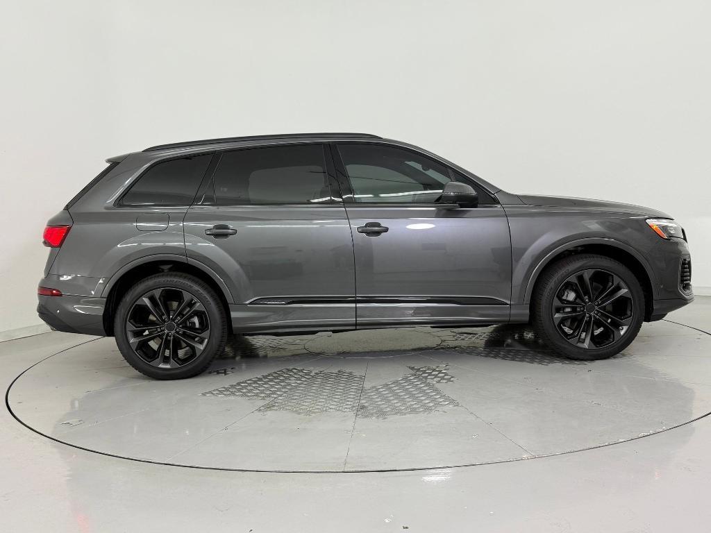 new 2026 Audi Q7 car, priced at $73,451