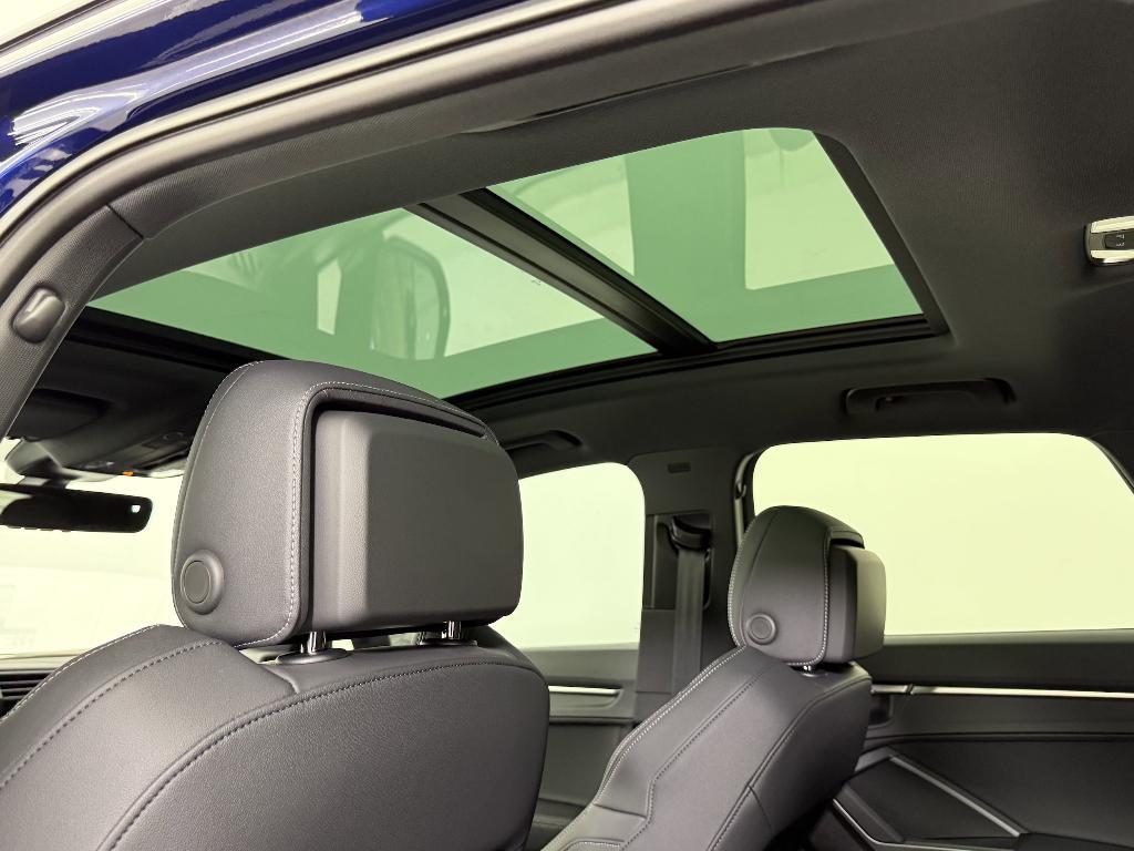 new 2025 Audi Q3 car, priced at $44,261
