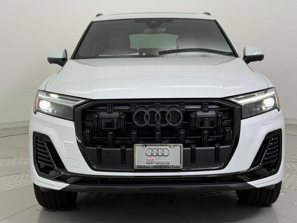 new 2026 Audi Q7 car, priced at $64,881
