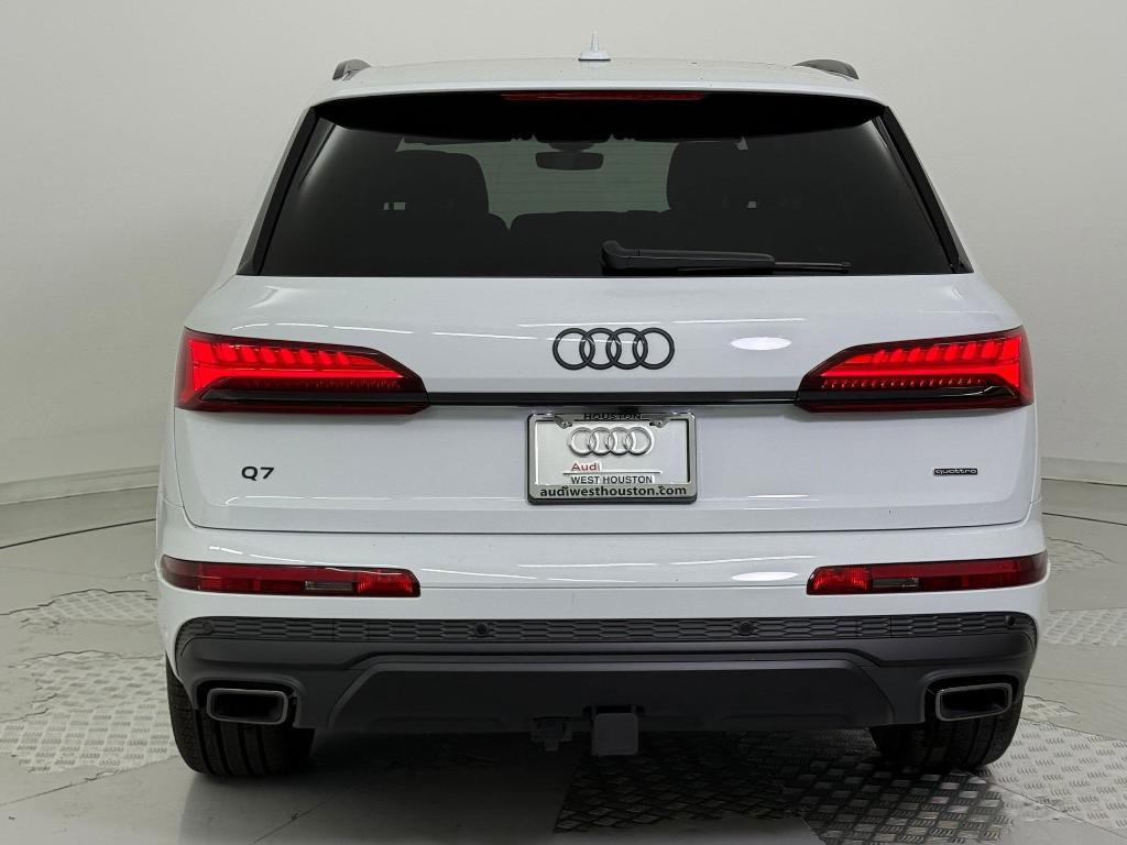 new 2026 Audi Q7 car, priced at $64,881