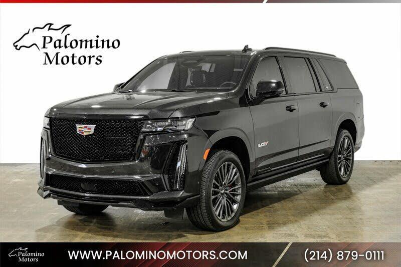 used 2024 Cadillac Escalade ESV car, priced at $123,990
