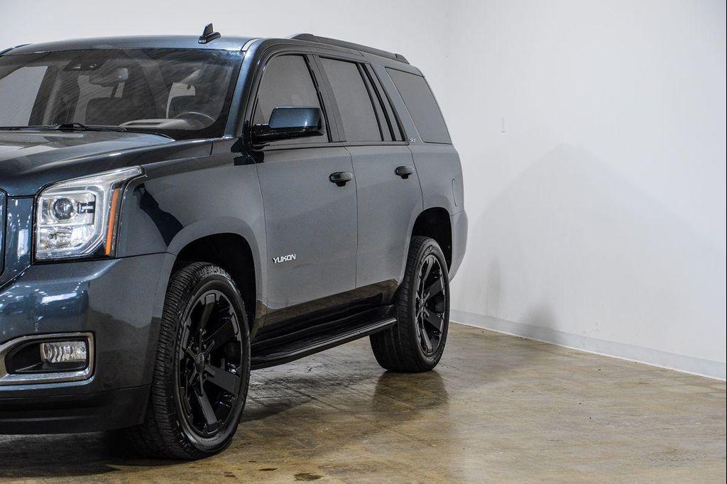 used 2019 GMC Yukon car, priced at $29,990