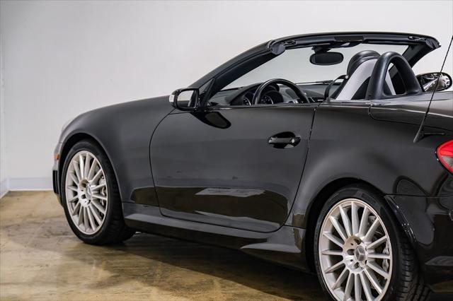 used 2006 Mercedes-Benz SLK-Class car, priced at $19,995