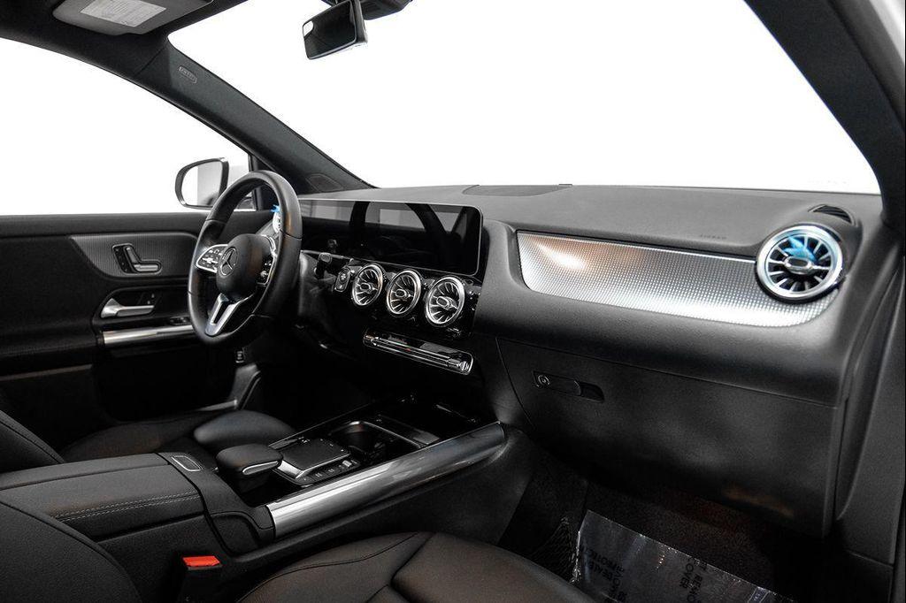 used 2021 Mercedes-Benz GLA 250 car, priced at $21,990