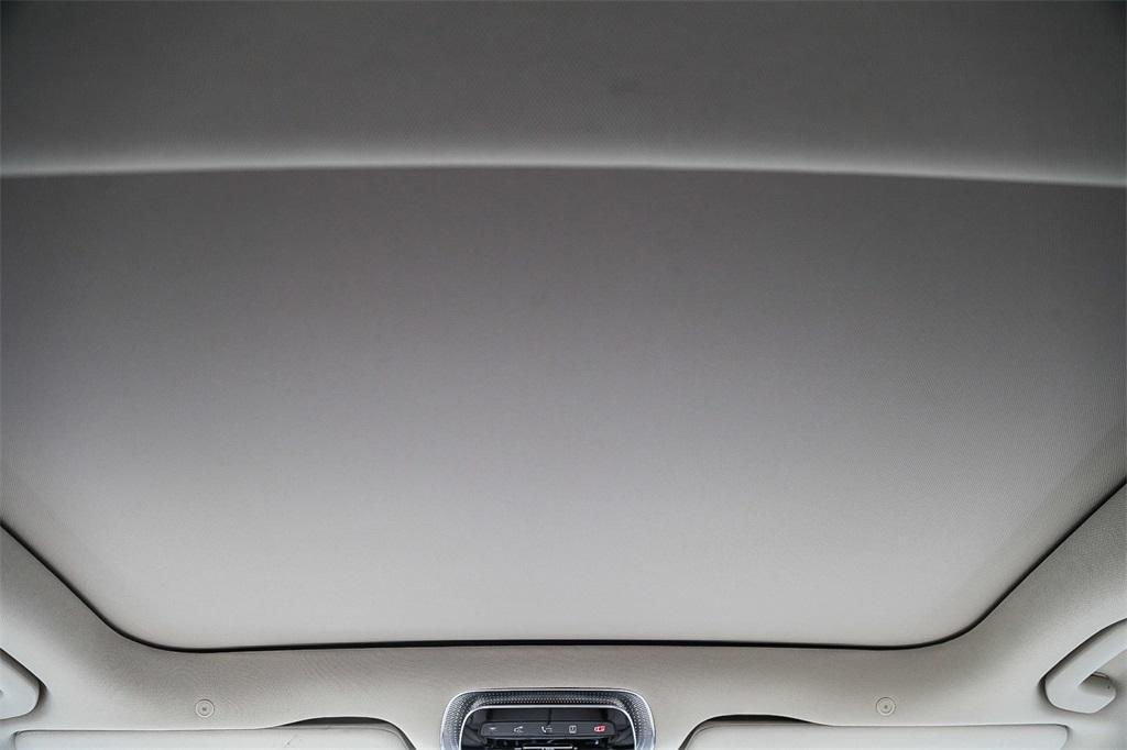 new 2024 Mercedes-Benz S-Class car, priced at $137,090