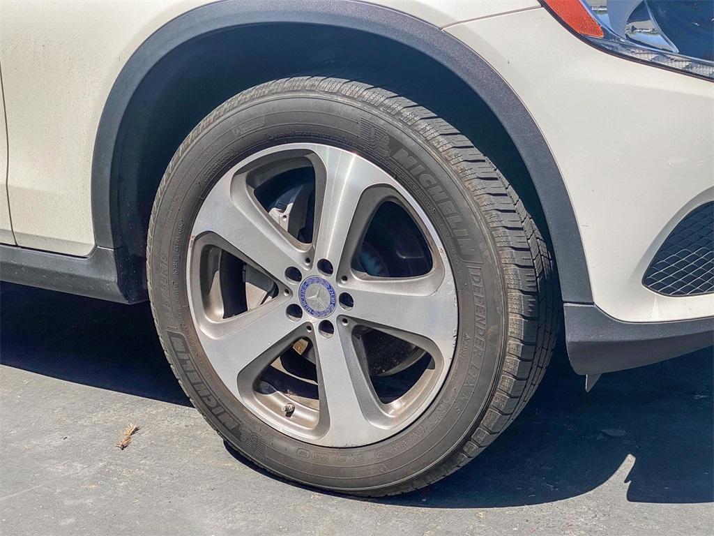 used 2017 Mercedes-Benz GLC 300 car, priced at $15,923