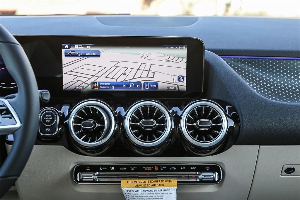 new 2025 Mercedes-Benz GLA 250 car, priced at $50,895