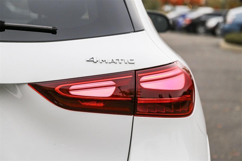 new 2025 Mercedes-Benz GLA 250 car, priced at $54,595
