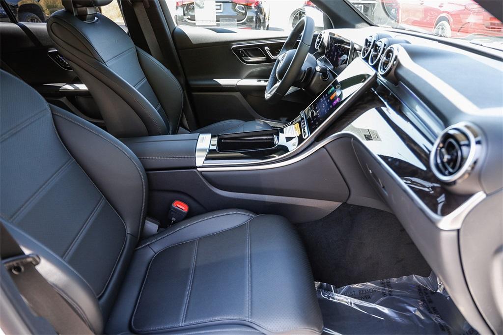 new 2025 Mercedes-Benz GLC 300 car, priced at $54,535
