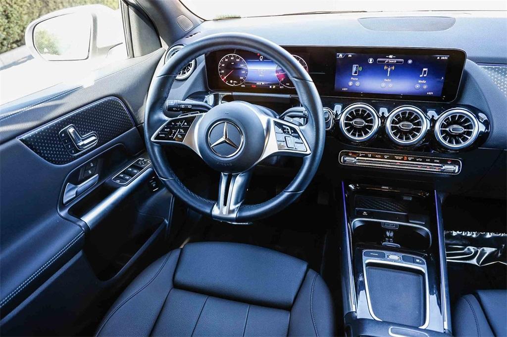 used 2025 Mercedes-Benz GLA 250 car, priced at $37,595